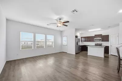 470 Major Lee Lane #20H, Jarrell, TX 76537 - Photo 5