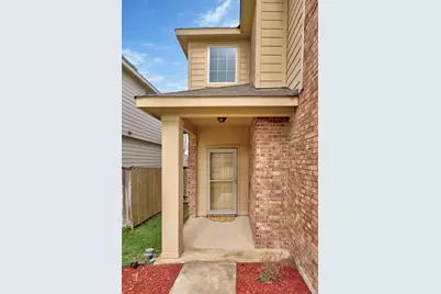 470 Major Lee Lane, Jarrell, TX 76537 - Photo 3