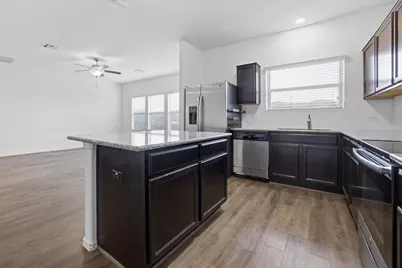 470 Major Lee Lane #20H, Jarrell, TX 76537 - Photo 13