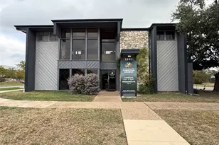 1603 Northwest Blvd, Georgetown, TX 78628 - Photo 1