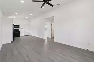 1087 Schubert Ln, Kyle, TX 78640 - Photo 5