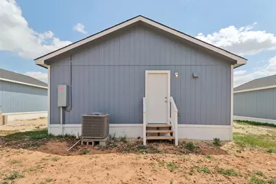1087 Schubert Lane #D, Kyle, TX 78640 - Photo 17