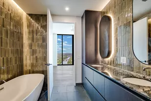 610 Davis St, Austin, TX 78701 - Photo 13