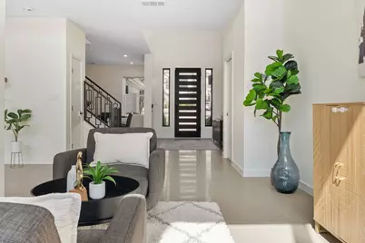 1 Sparrowglen Lane, The Hills, TX 78738 - Photo 3