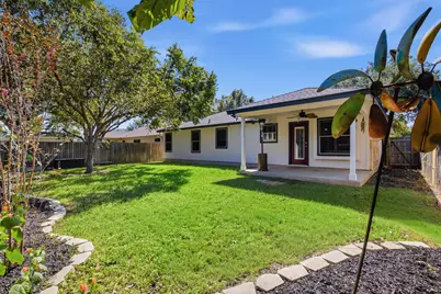 2539 Vernell Way, Round Rock, TX 78664 - Photo 37