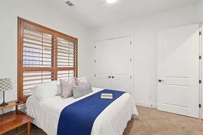 22 Cottondale Road, The Hills, TX 78738 - Photo 33