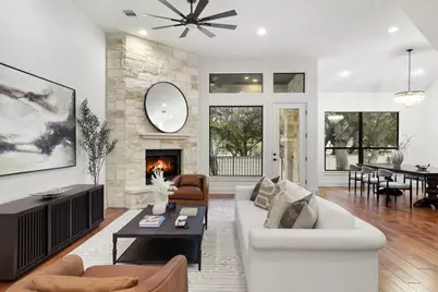 22 Cottondale Road, The Hills, TX 78738 - Photo 3