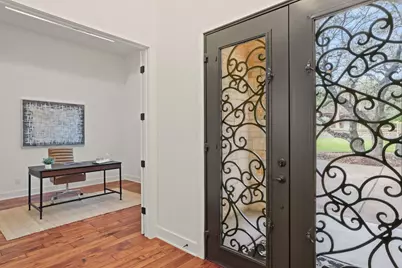 22 Cottondale Road, The Hills, TX 78738 - Photo 5