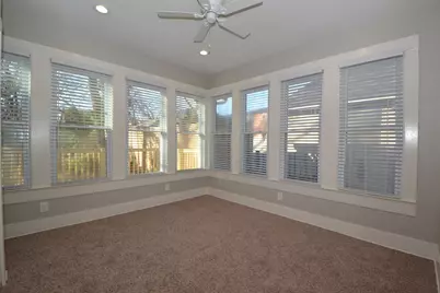 7602 Blessing Avenue, Austin, TX 78752 - Photo 15