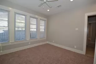 7602 Blessing Ave, Austin, TX 78752 - Photo 17