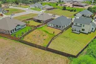 351 Firework Ln, Giddings, TX 78942 - Photo 31