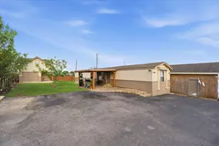 112 Storm Ct, Kyle, TX 78640 - Photo 5