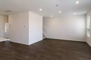 141 Orange Flame Blvd, Uhland, TX 78640 - Photo 5