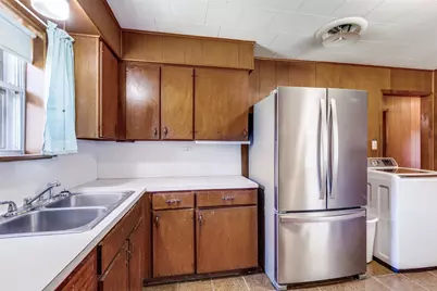 707 Debus Drive, Taylor, TX 76574 - Photo 11