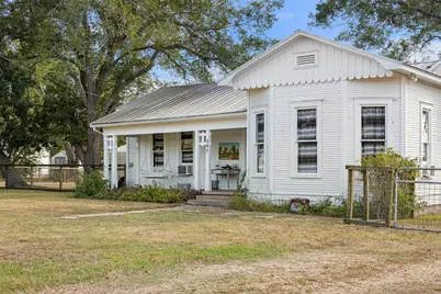 395 Centennial Street, Carmine, TX 78932 - Photo 13