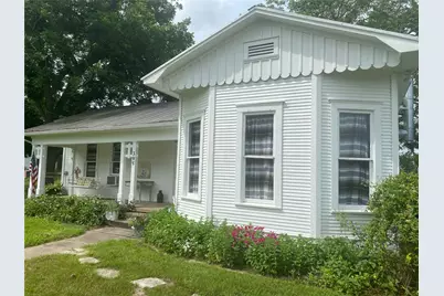 395 Centennial Street, Carmine, TX 78932 - Photo 1