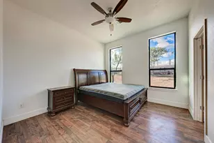 122 Los Fresnos Dr, Dale, TX 78616 - Photo 23