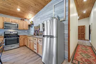 7655 Mt Sharp Rd, Wimberley, TX 78676 - Photo 15