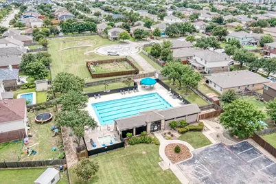 913 Whitley Drive, Leander, TX 78641 - Photo 33