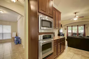 7309 Jaborandi Dr, Austin, TX 78739 - Photo 15