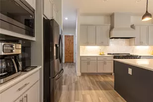 410 Woodland Oaks Trail, Buda, TX 78610 - Photo 5
