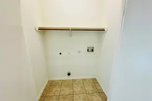 6301 Crumley Ln, Austin, TX 78741 - Photo 13