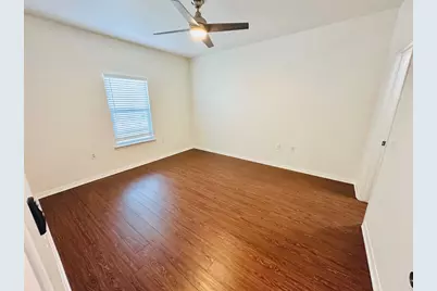 6301 Crumley Lane, Austin, TX 78741 - Photo 31