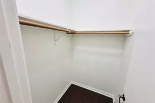 6301 Crumley Ln, Austin, TX 78741 - Photo 33