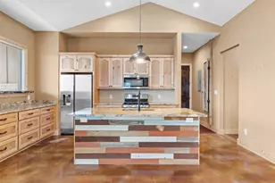 427 S Cedar Mountain Dr, Marble Falls, TX 78654 - Photo 13