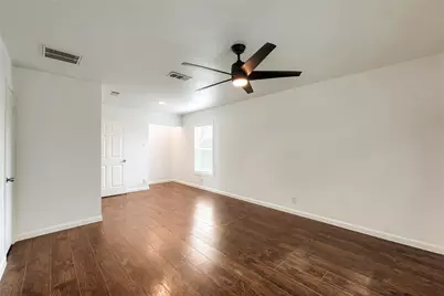 8505 Mayview Drive, Austin, TX 78724 - Photo 11