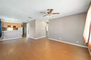 5807 Spring Meadow Rd, Austin, TX 78744 - Photo 5
