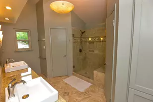 9801 Talleyran Dr, Austin, TX 78750 - Photo 27