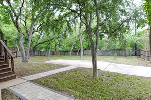 9801 Talleyran Dr, Austin, TX 78750 - Photo 5
