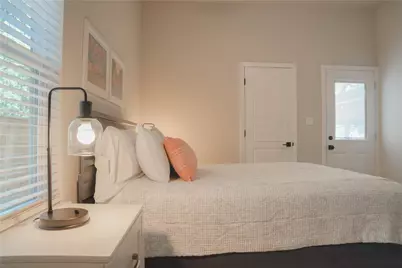 518 Rigsby Avenue, San Antonio, TX 78210 - Photo 25