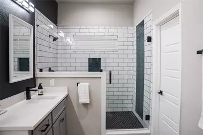 518 Rigsby Avenue, San Antonio, TX 78210 - Photo 21