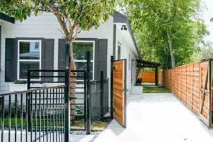 518 Rigsby Ave, San Antonio, TX 78210 - Photo 39