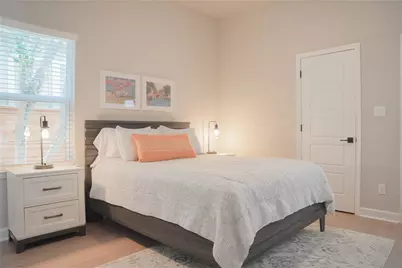 518 Rigsby Avenue, San Antonio, TX 78210 - Photo 23