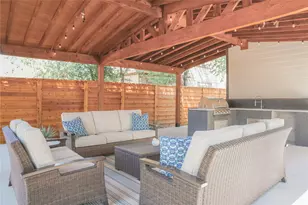 518 Rigsby Ave, San Antonio, TX 78210 - Photo 5