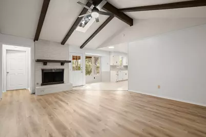 2600 Greenland Lane, Austin, TX 78745 - Photo 3