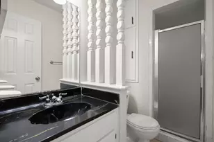 2600 Greenland Ln, Austin, TX 78745 - Photo 17