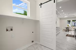 2401 Thurber Ln, Lago Vista, TX 78545 - Photo 21