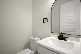 2401 Thurber Ln, Lago Vista, TX 78545 - Photo 11