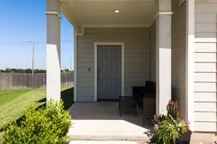 120 Blue Agate Ct, Jarrell, TX 76537 - Photo 3