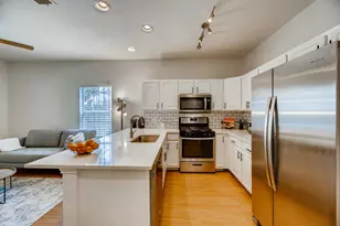 1206 Maple Ave, Austin, TX 78702 - Photo 25