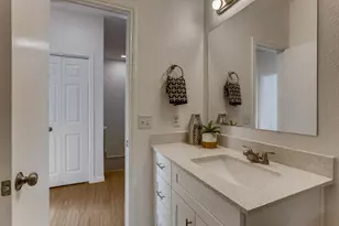 1206 Maple Ave, Austin, TX 78702 - Photo 17