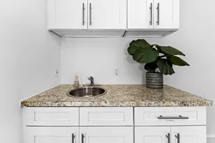 1512 W Koenig Ln, Austin, TX 78756 - Photo 13