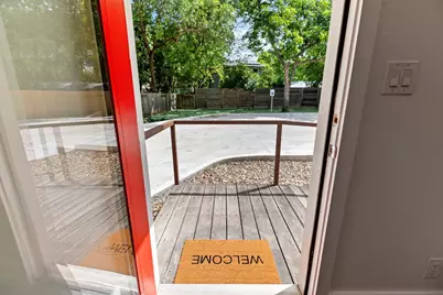 1512 W Koenig Lane, Austin, TX 78756 - Photo 17