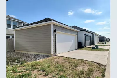 1765 Yaupon Grove Lane, Leander, TX 78641 - Photo 31