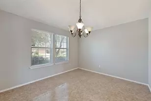 166 Pecanwood N, Kyle, TX 78640 - Photo 5