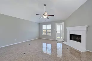 166 Pecanwood N, Kyle, TX 78640 - Photo 7